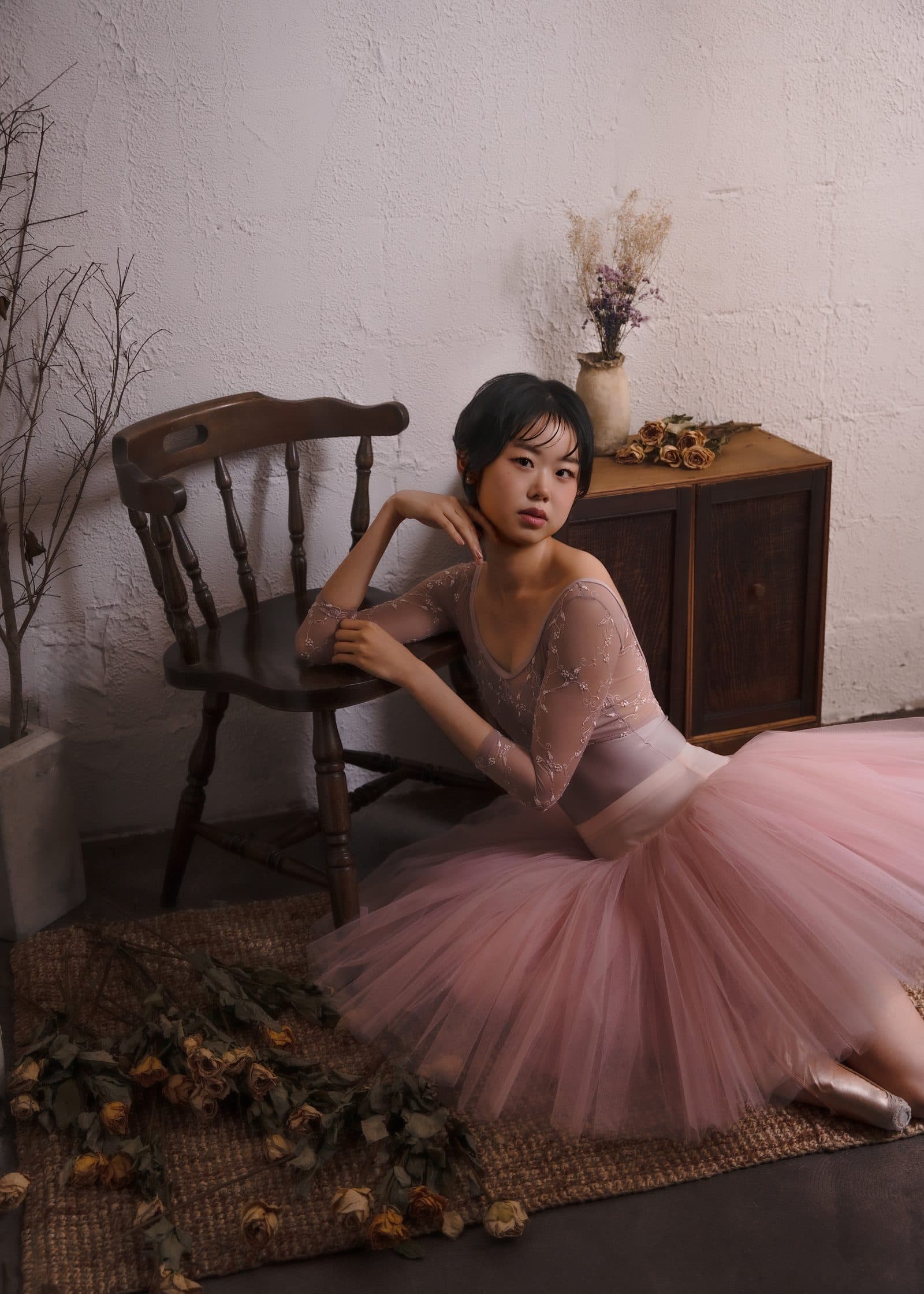 Tutu: Atelier Allongé / Model: Kurumi Kojima